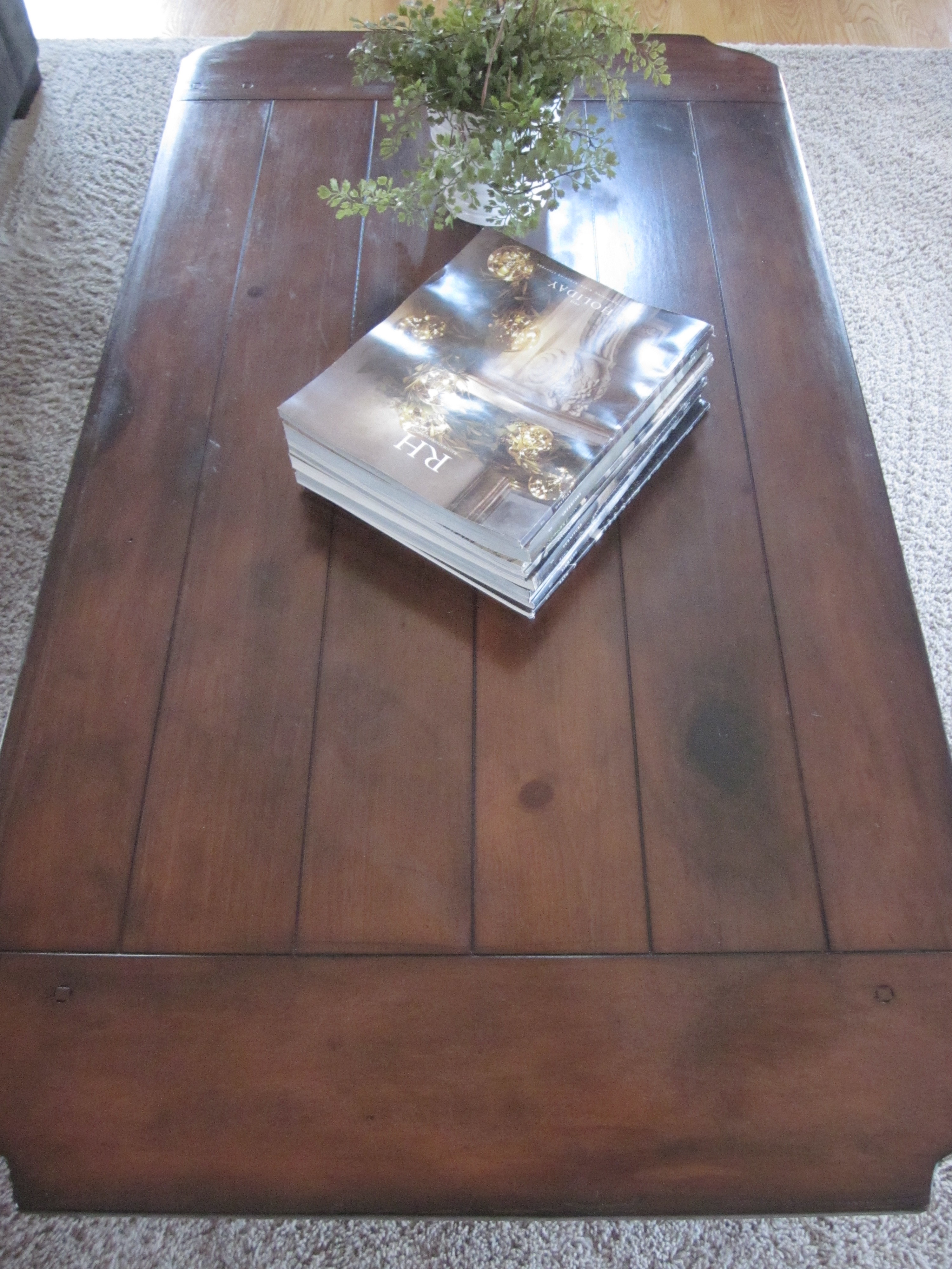 traditional coffee table