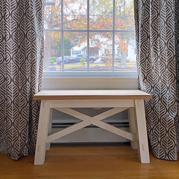 10 ways to fill the space under a window, bench under window