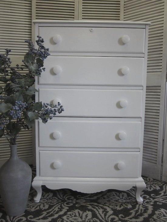 white rock maple dresser