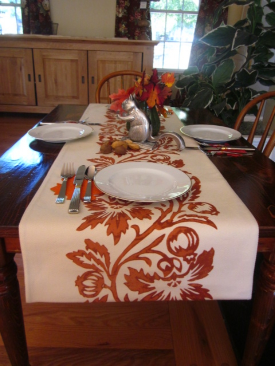 Kids' Thanksgiving Farm Table by EntriWays.com