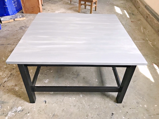 Painting an ikea table