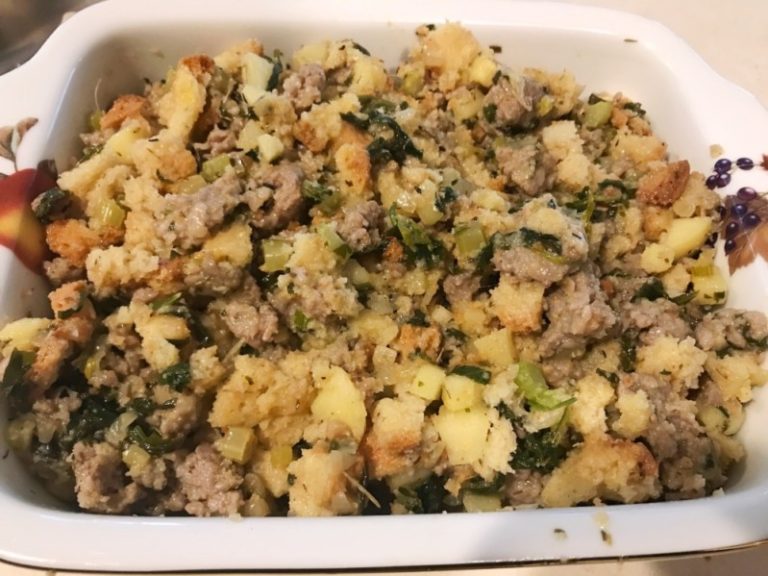 Gluten-Free Recipe: Apple Sausage Stuffing | Entri Ways